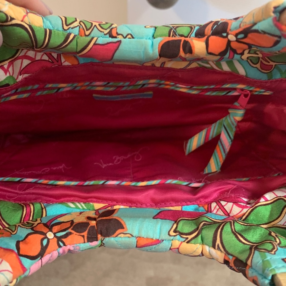 Vera Bradley silk Kelly handbag - Picture 2 of 2